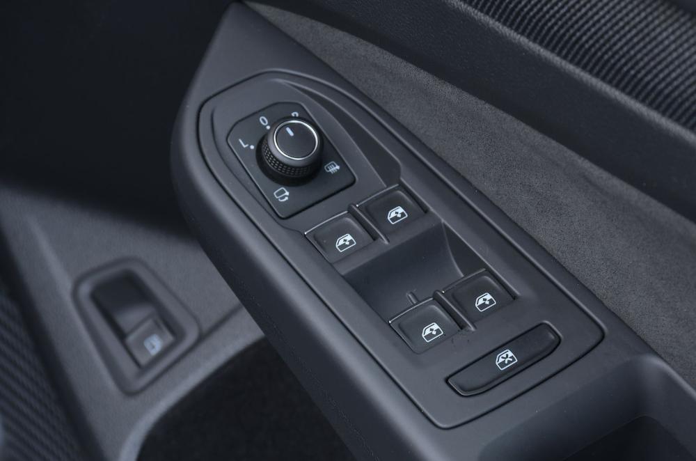 Golf GTE interior details