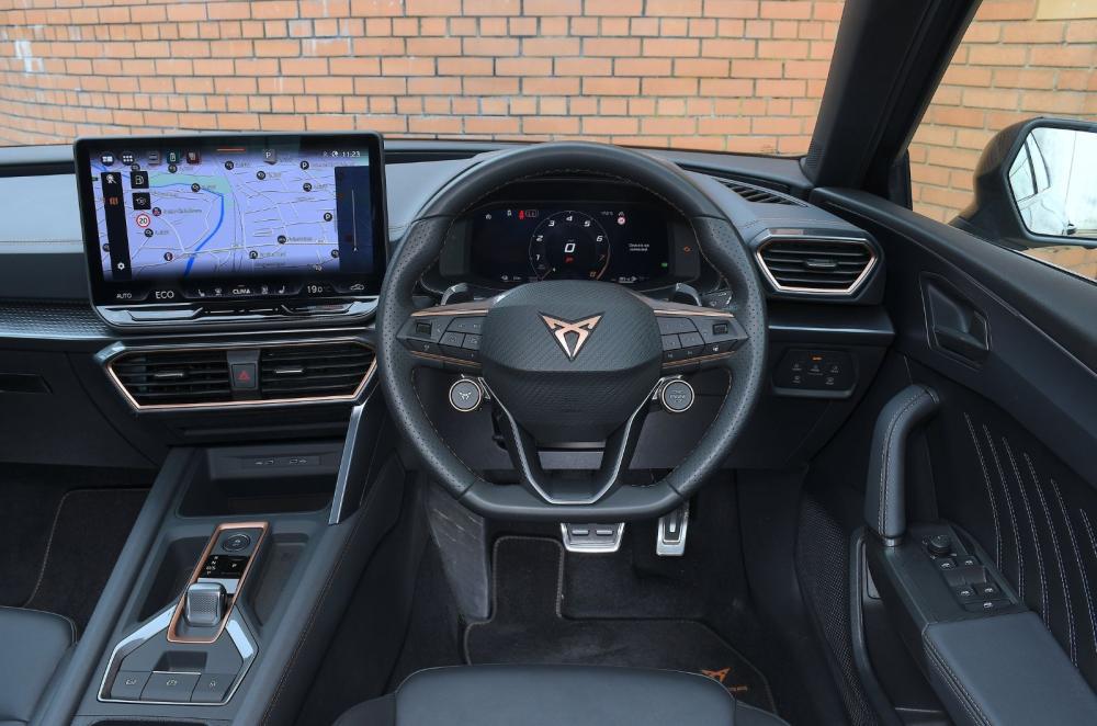 Cupra Leon interior