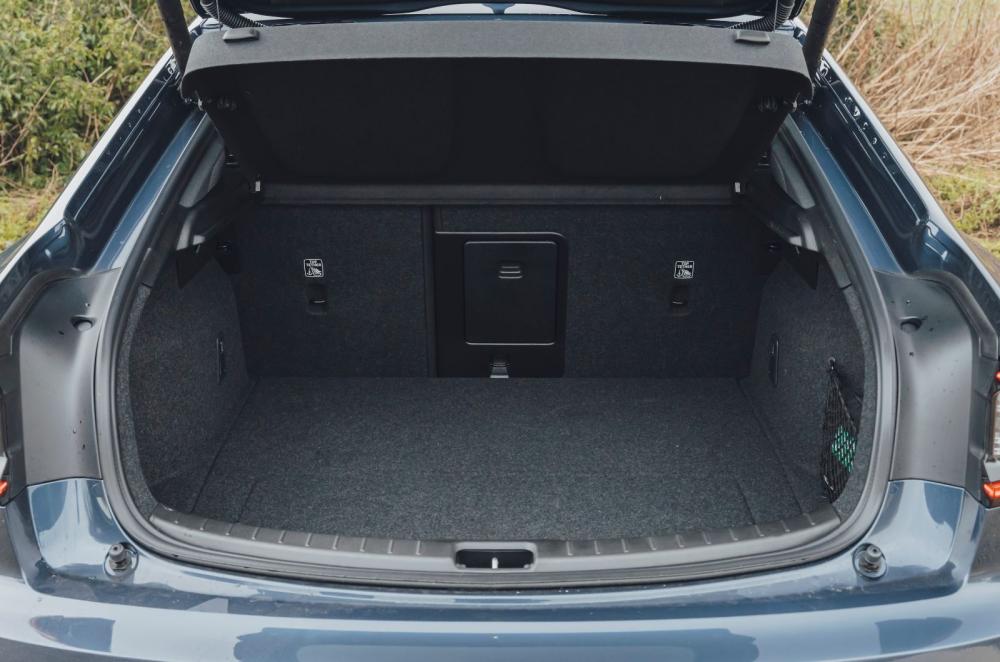 Polestar 2 boot space