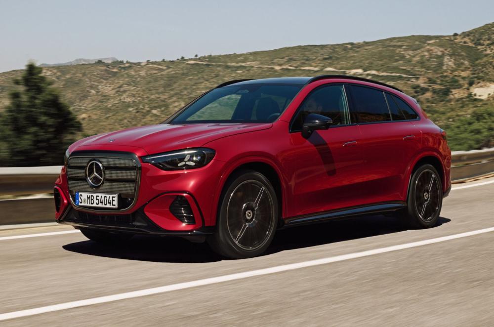 2026 Mercedes GLC Electric front dynamic