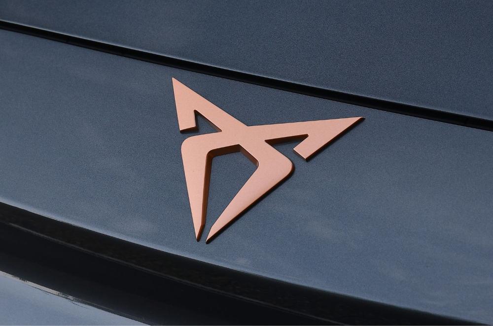 Cupra Leon exterior details