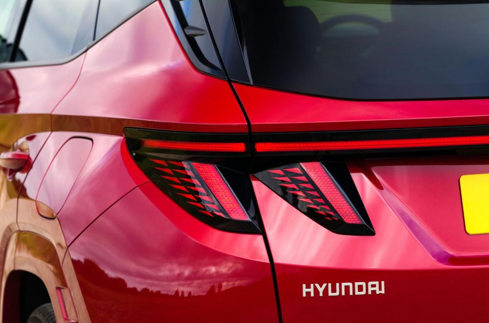 Hyundai Tucson exterior still detail
