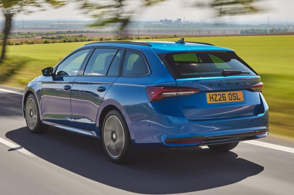 2026 Skoda Octavia Estate dynamic