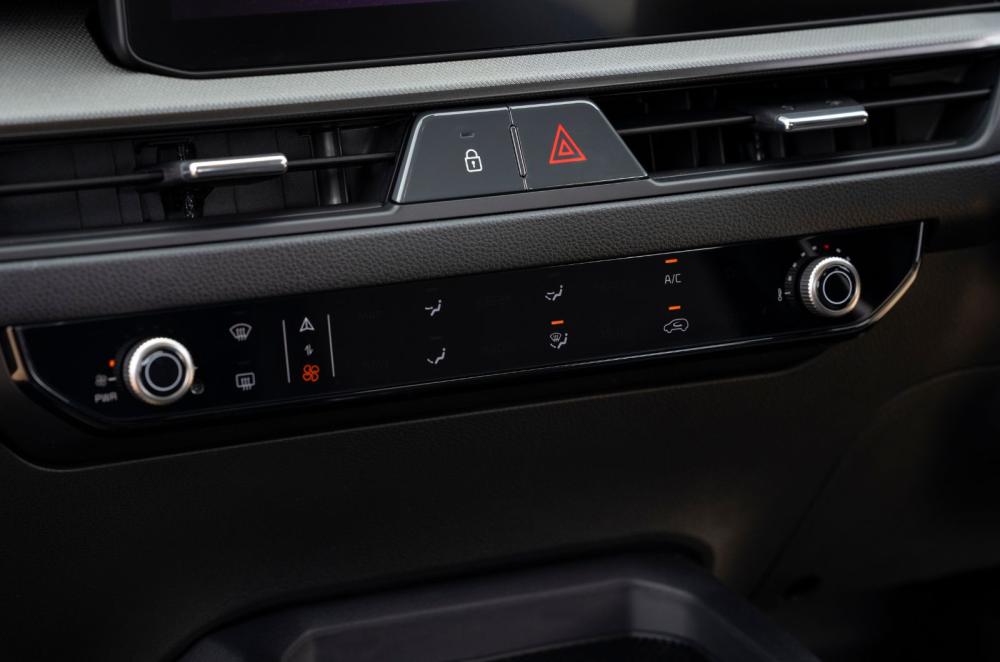 Kia Stonic interior details
