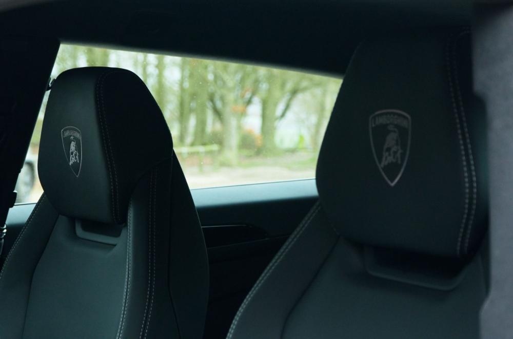 Lamborghini Urus interior details