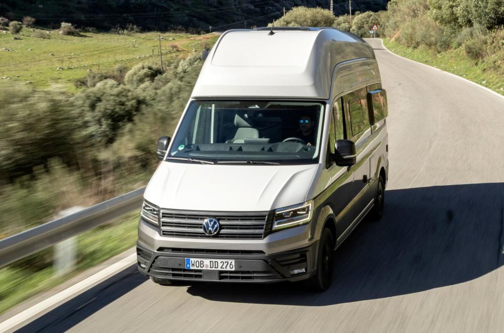 Volkswagen Grand California front dynamic