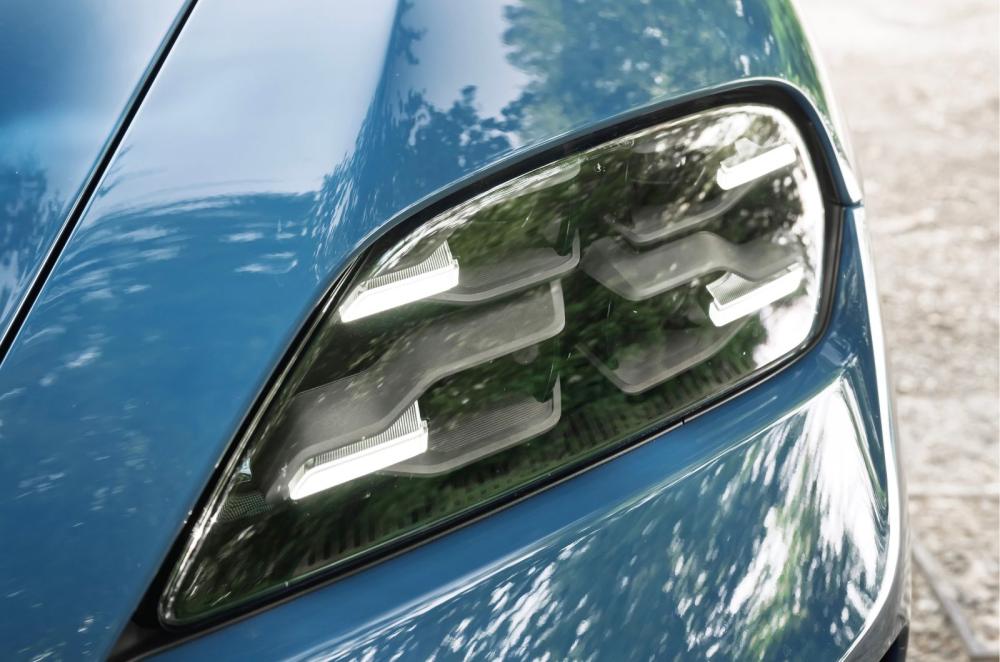 Porsche Taycan Sport Turismo GTS exterior details