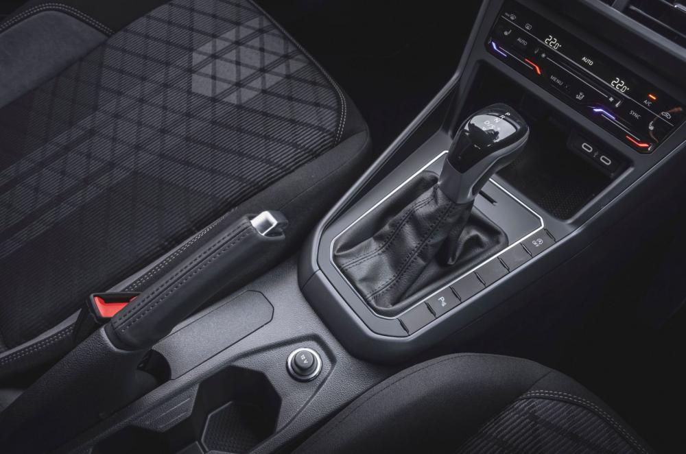 Volkswagen Polo Black Edition interior details