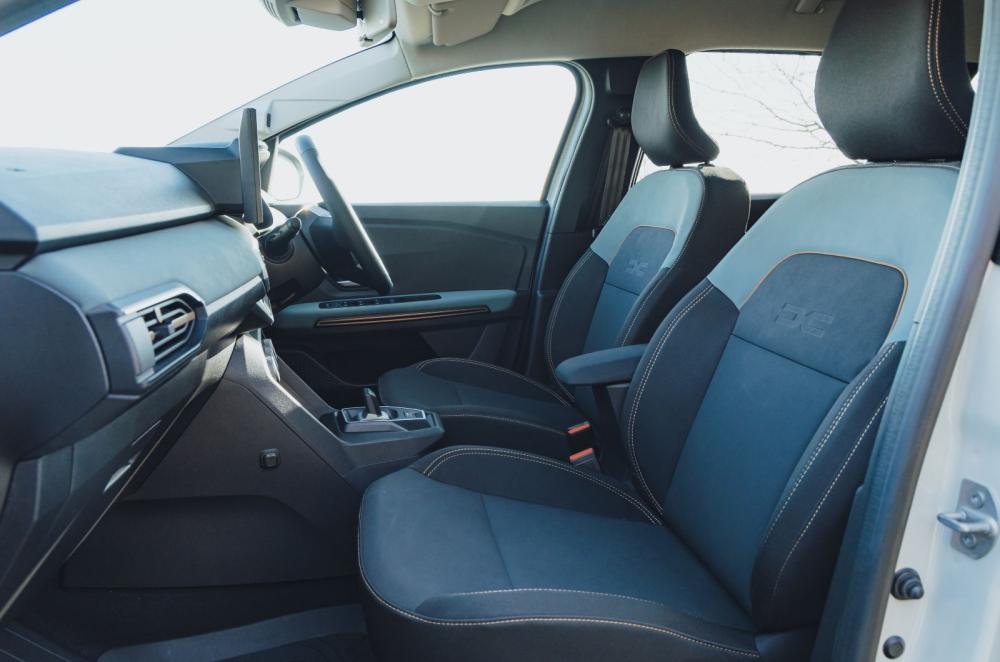 2026 Dacia Jogger interior