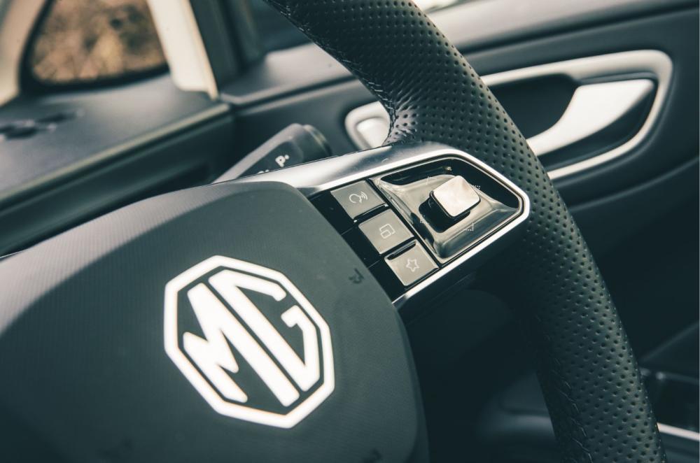 MG4 Urban interior details