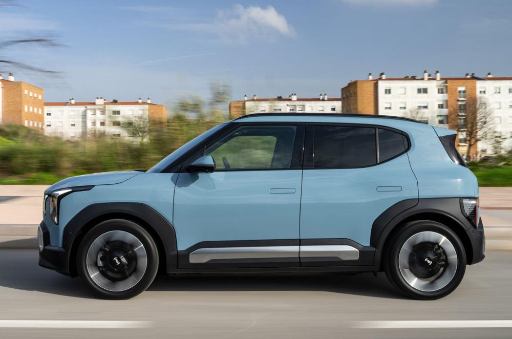 Kia EV2 side dynamic