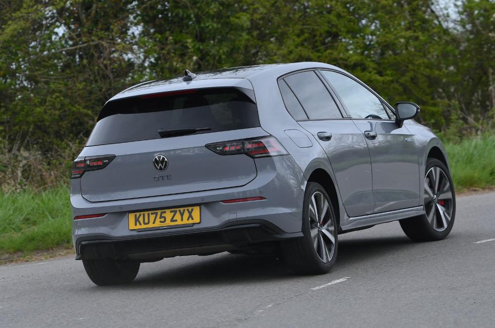 Volkswagen Golf GTE rear cornering