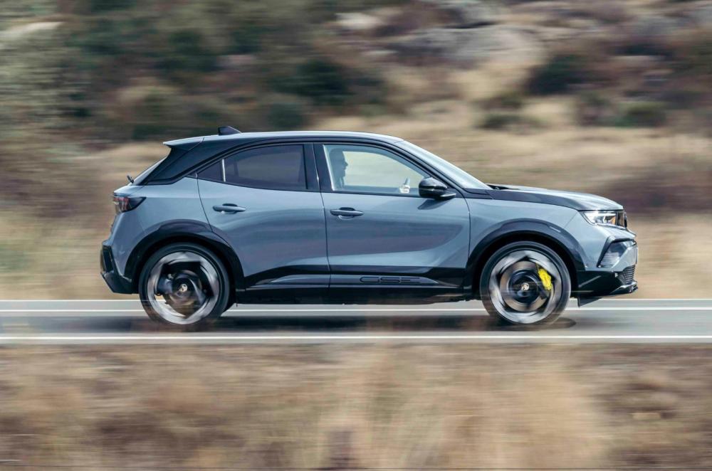 Vauxhall Mokka Electric GSE side profile driving 