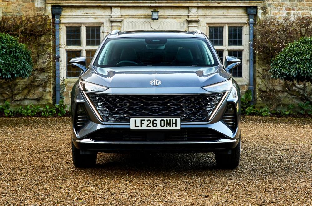 MG S9 PHEV exterior still front