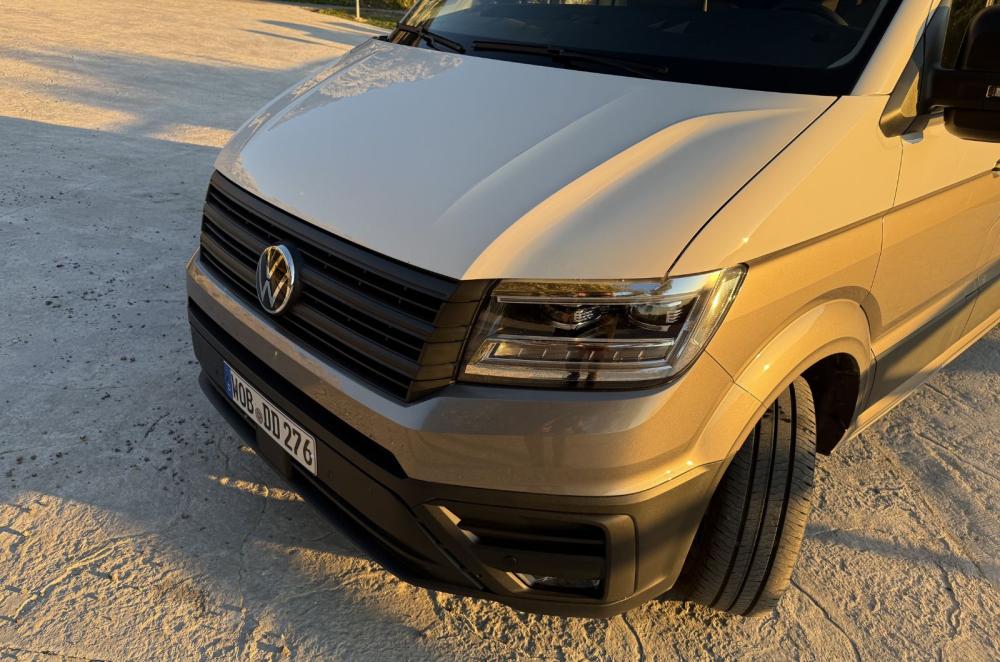 Volkswagen Grand California still details