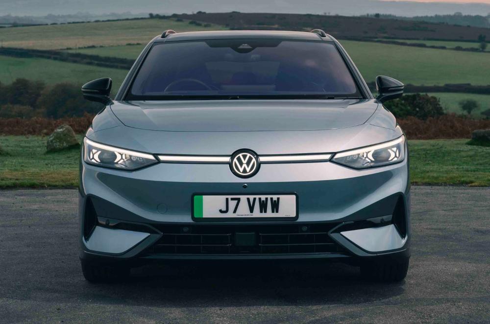 Volkswagen ID 7 exterior details