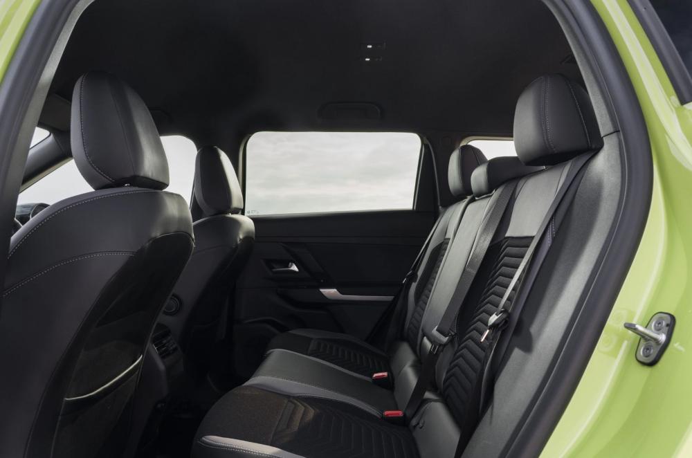 Jeep Compass interior