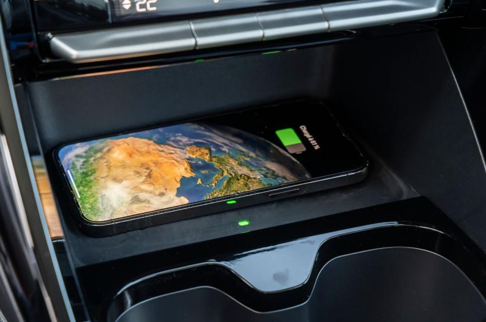 Citroen C3 Aircross interior details