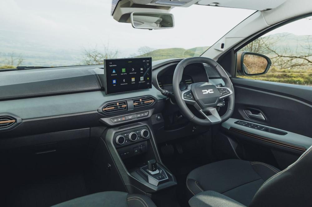 Dacia Jogger interior dashboard