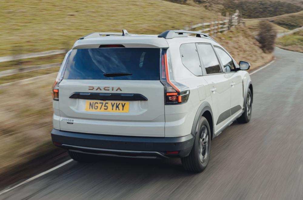 2026 Dacia Jogger rear dynamic