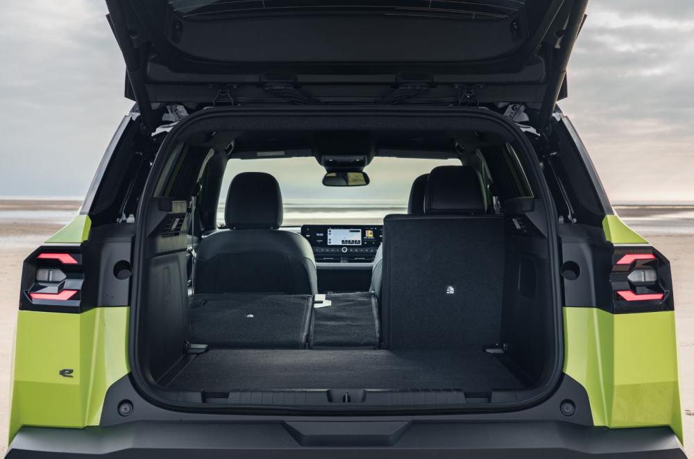 2026 Jeep Compass rear boot