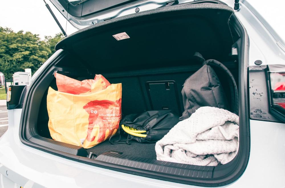 Volkswagen Golf boot