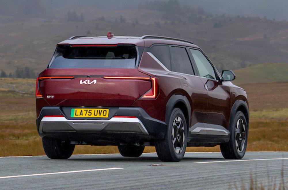 Kia EV5 rear dynamic