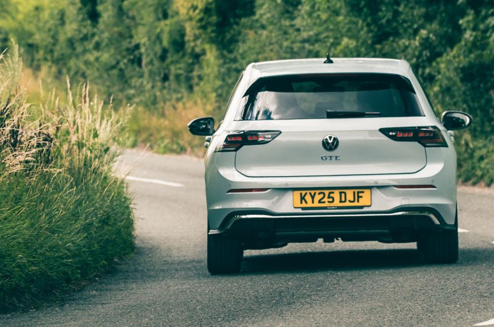 Volkswagen Golf GTE rear dynamic