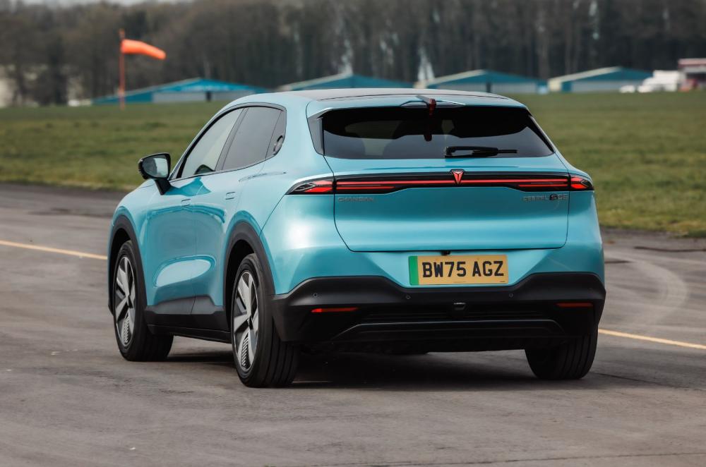 Changan Deepal S05 rear dynamic