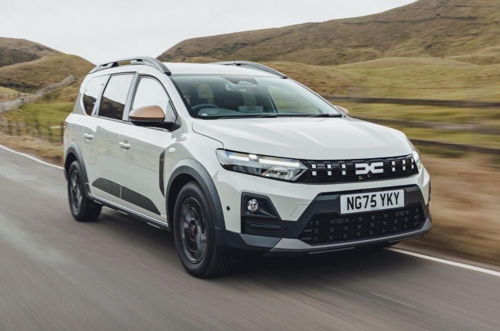 2026 Dacia Jogger front dynamic