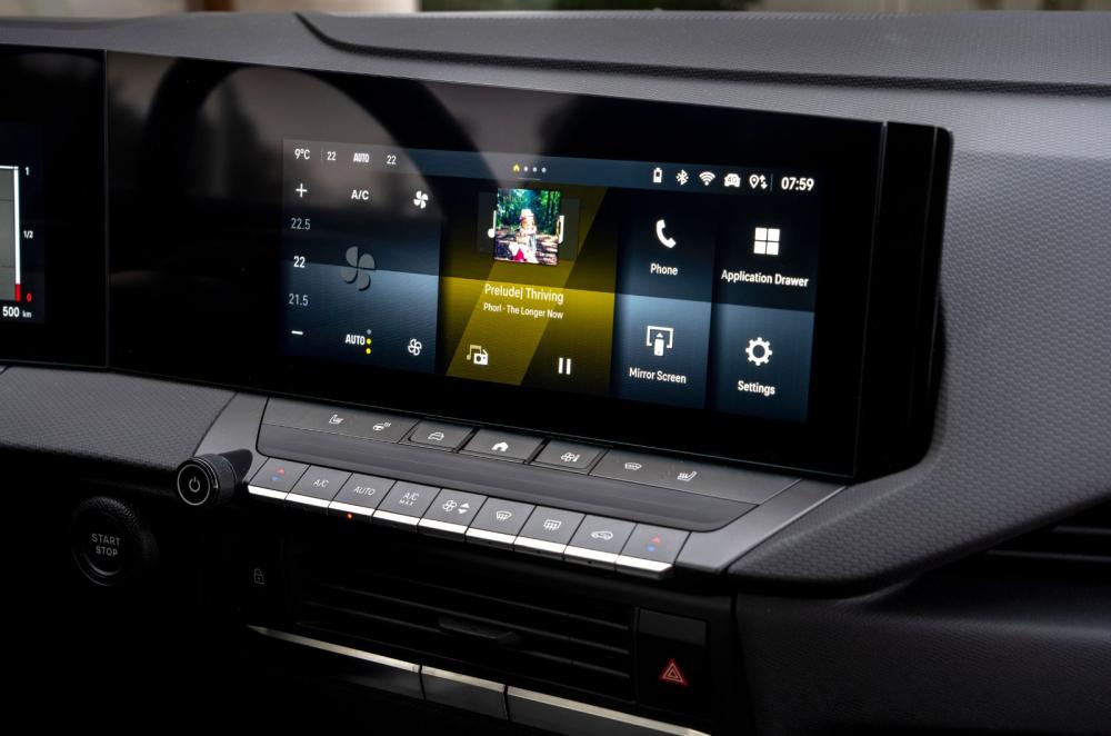 2026 Vauxhall Astra interior details