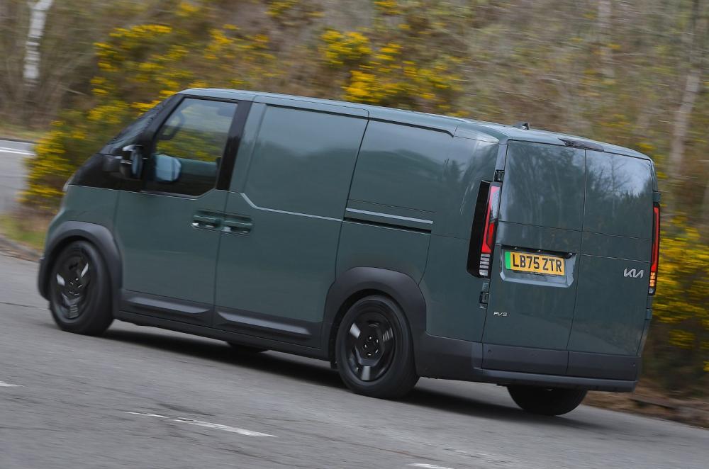 2025 Kia PV5 rear dynamic