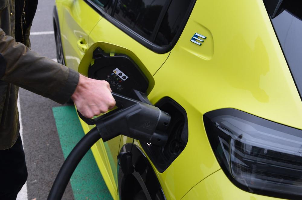 Peugeot e-208 exterior details