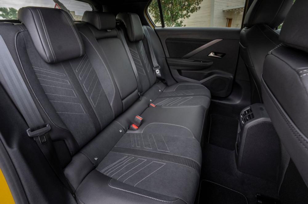 2026 Vauxhall Astra interior