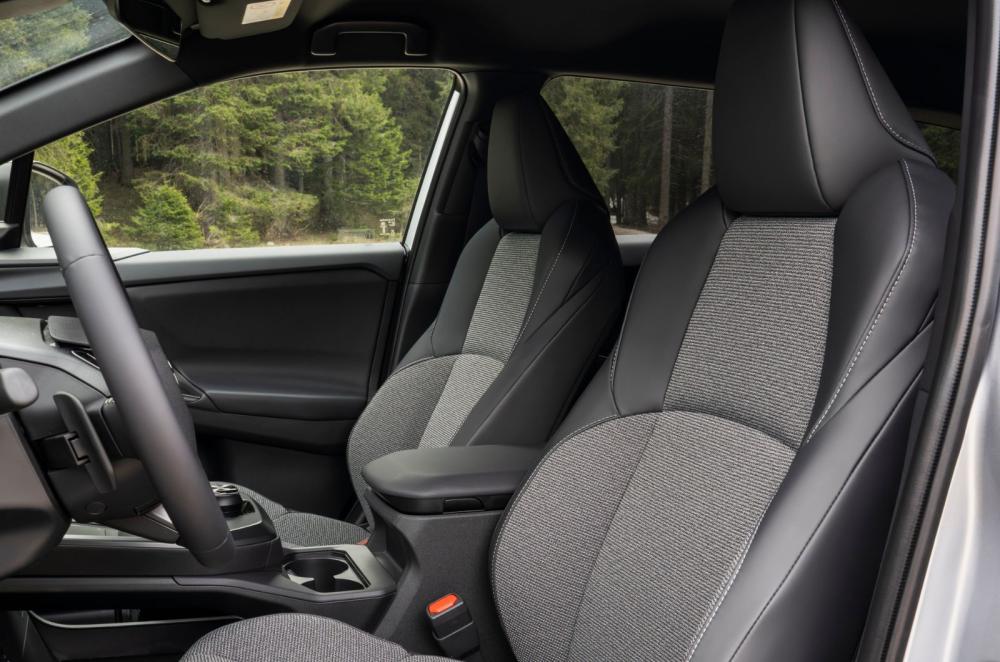 Toyota bZ4X Touring interior details