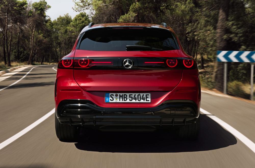 2026 Mercedes GLC Electric rear dynamic
