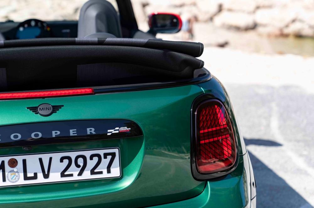 Mini Cooper Convertible exterior details