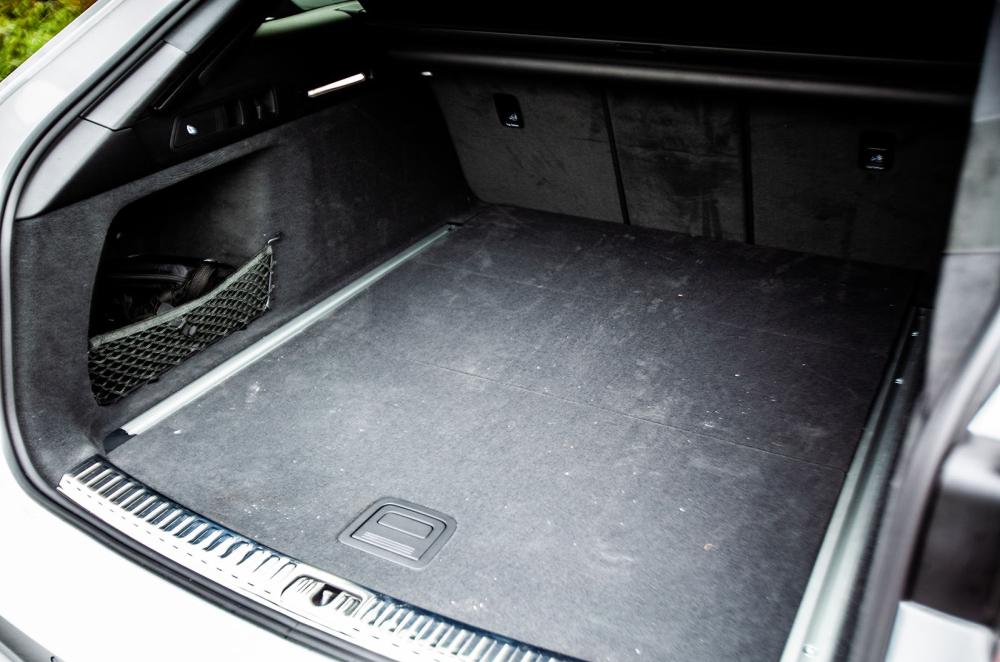 Used Audi A6 Avant 2018-present boot open