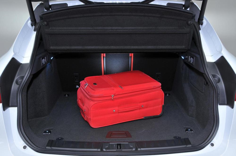 Used Jaguar F-Pace 2016-2024 boot