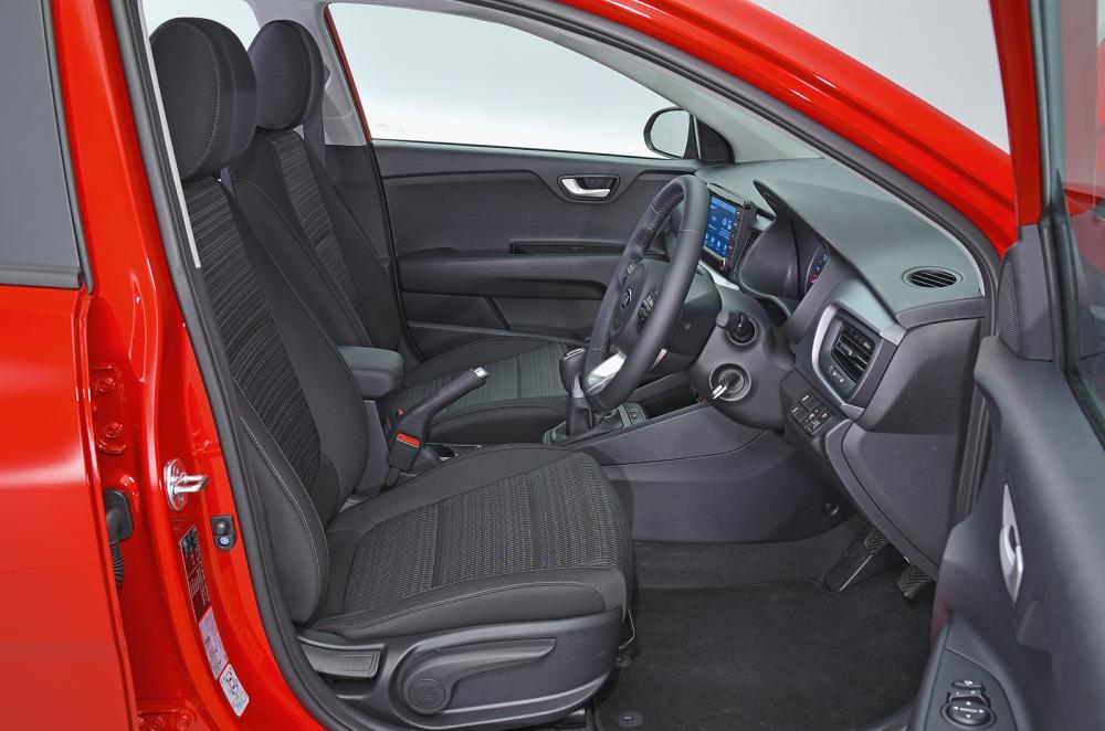 Used Kia Stonic 2017-present front seats