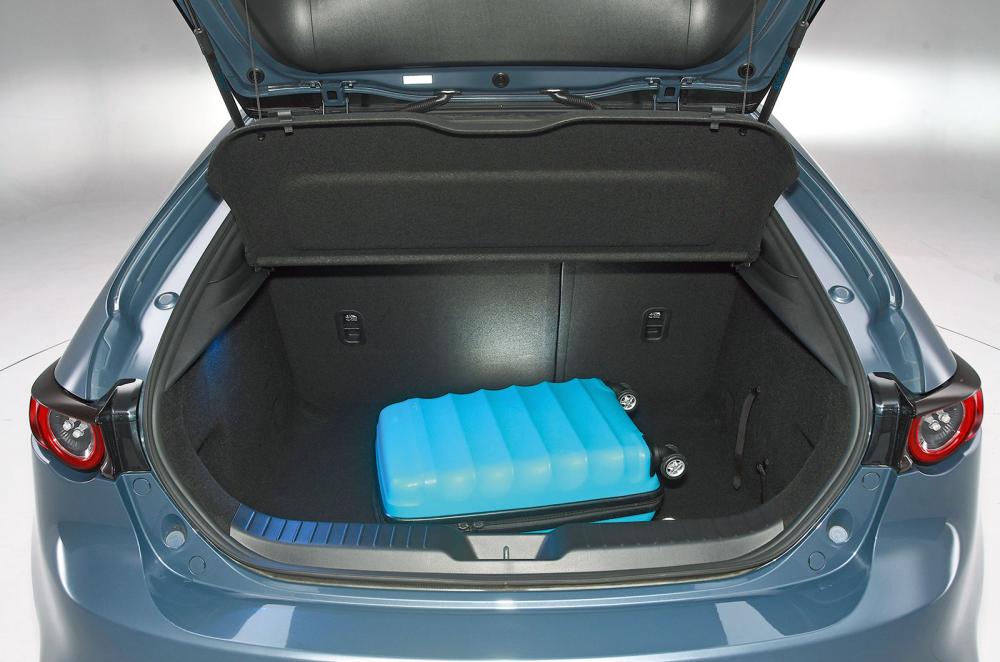 Used Mazda 3 2019-present boot