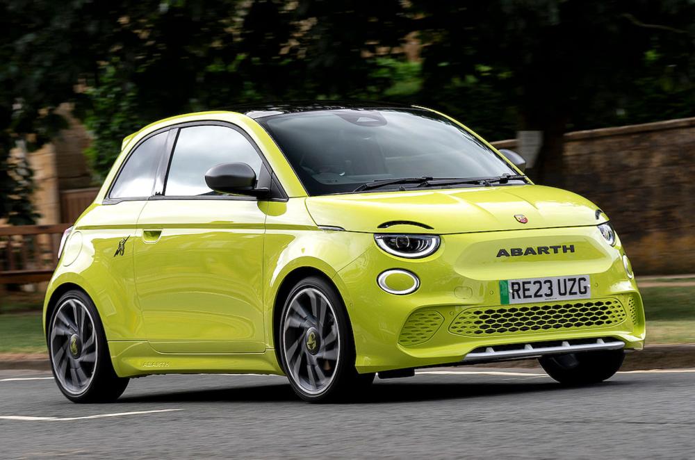 Used Abarth 500e front driving