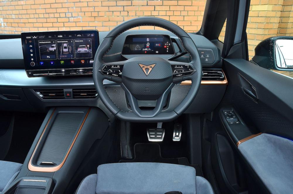 Used Cupra Born 2022-present interior dashboard