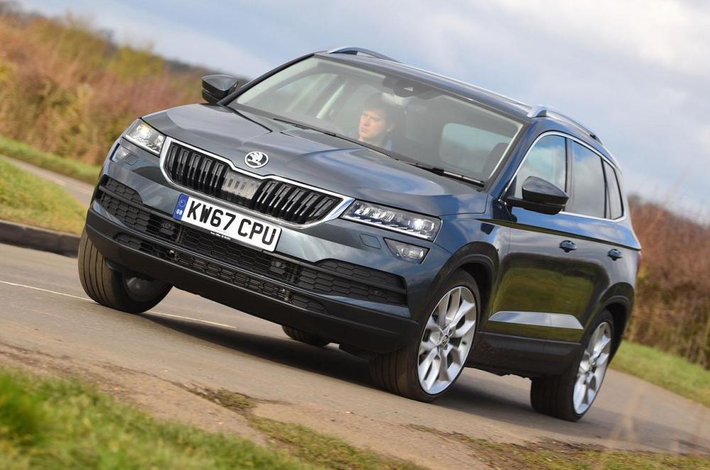 Used Skoda Karoq 2017-present front cornering