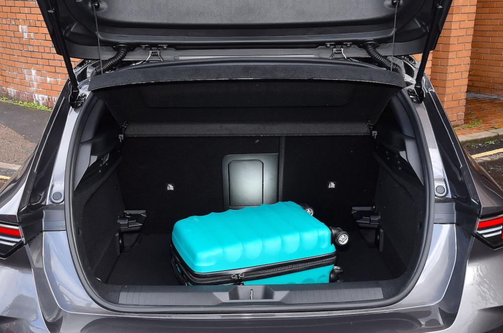 Used Vauxhall Astra 2022-present boot