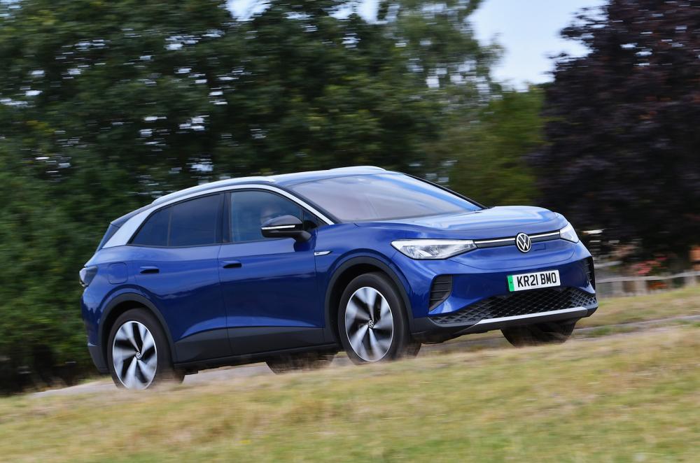 Used Volkswagen ID 4 2021-present front driving blue