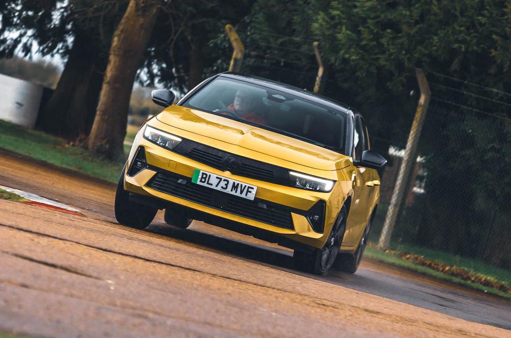 Vauxhall Astra Electric front cornering