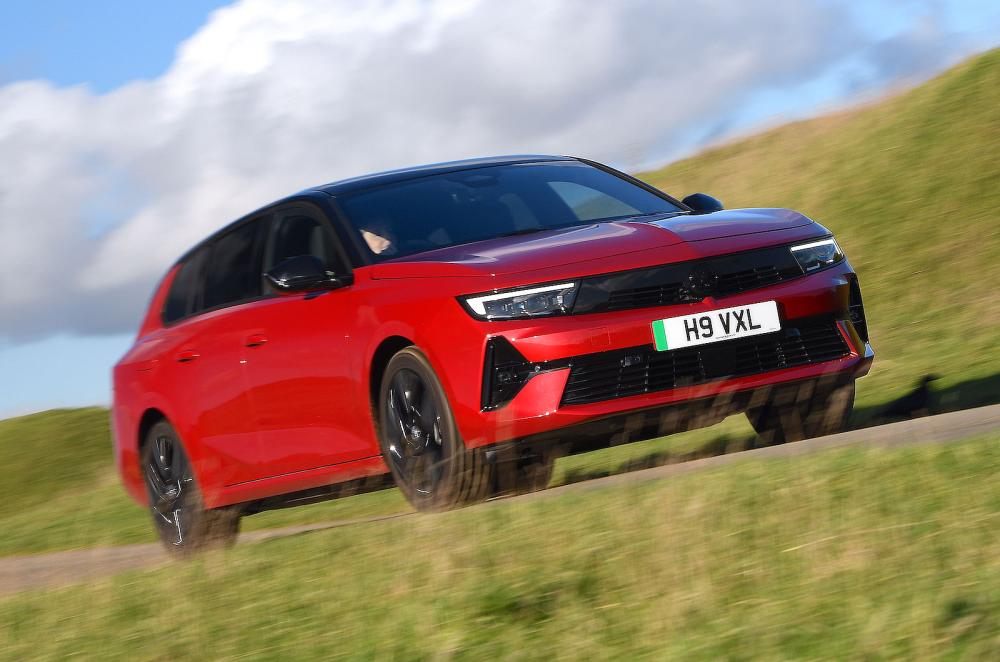 Vauxhall Astra Sports Tourer Electric front right driving