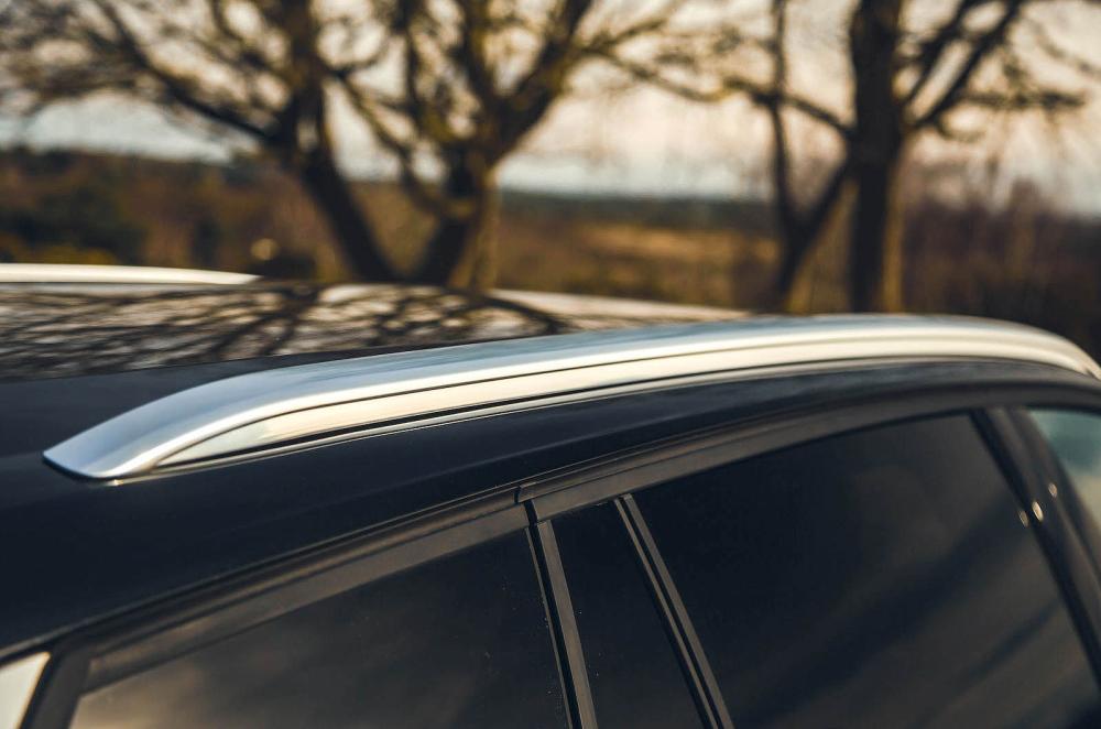 Vauxhall Astra Sports Tourer roof detail
