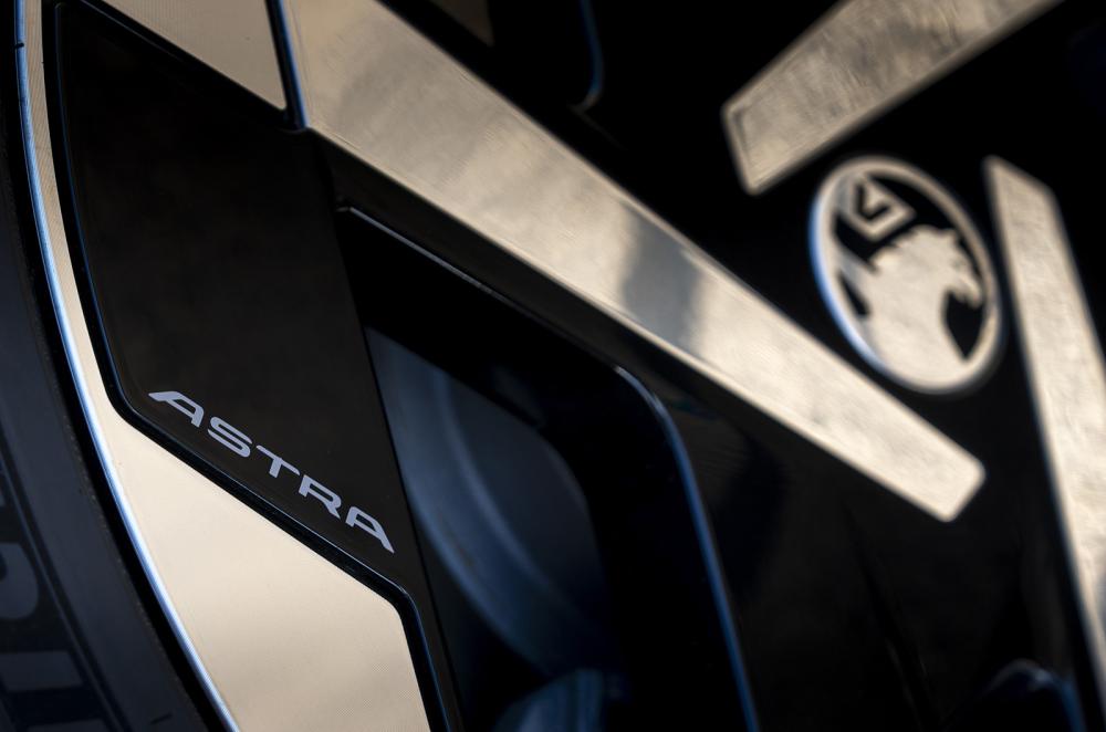 Vauxhall Astra Sports Tourer wheel detail